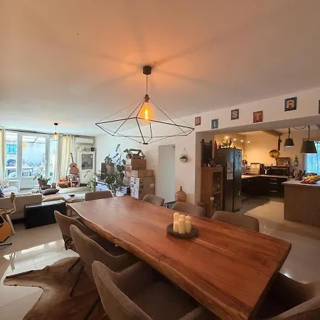 Maison De Charme- Clim - Terrasse - Stationnement *